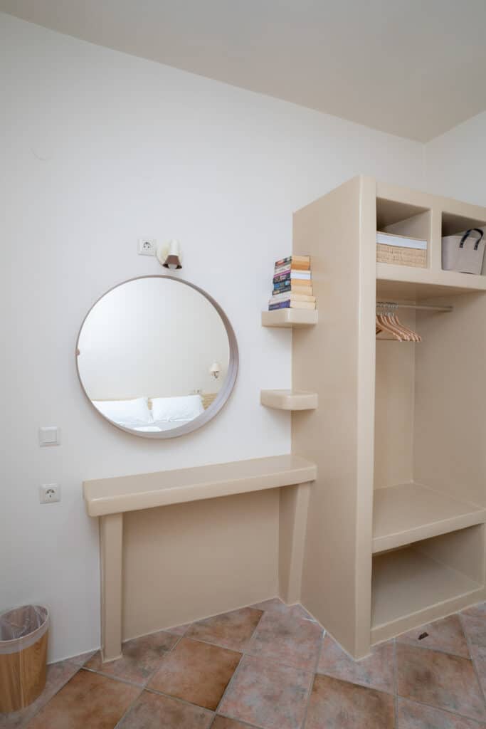 places-to-stay-in-koufonissia-standard-double-room-34 svg+xml;charset=utf